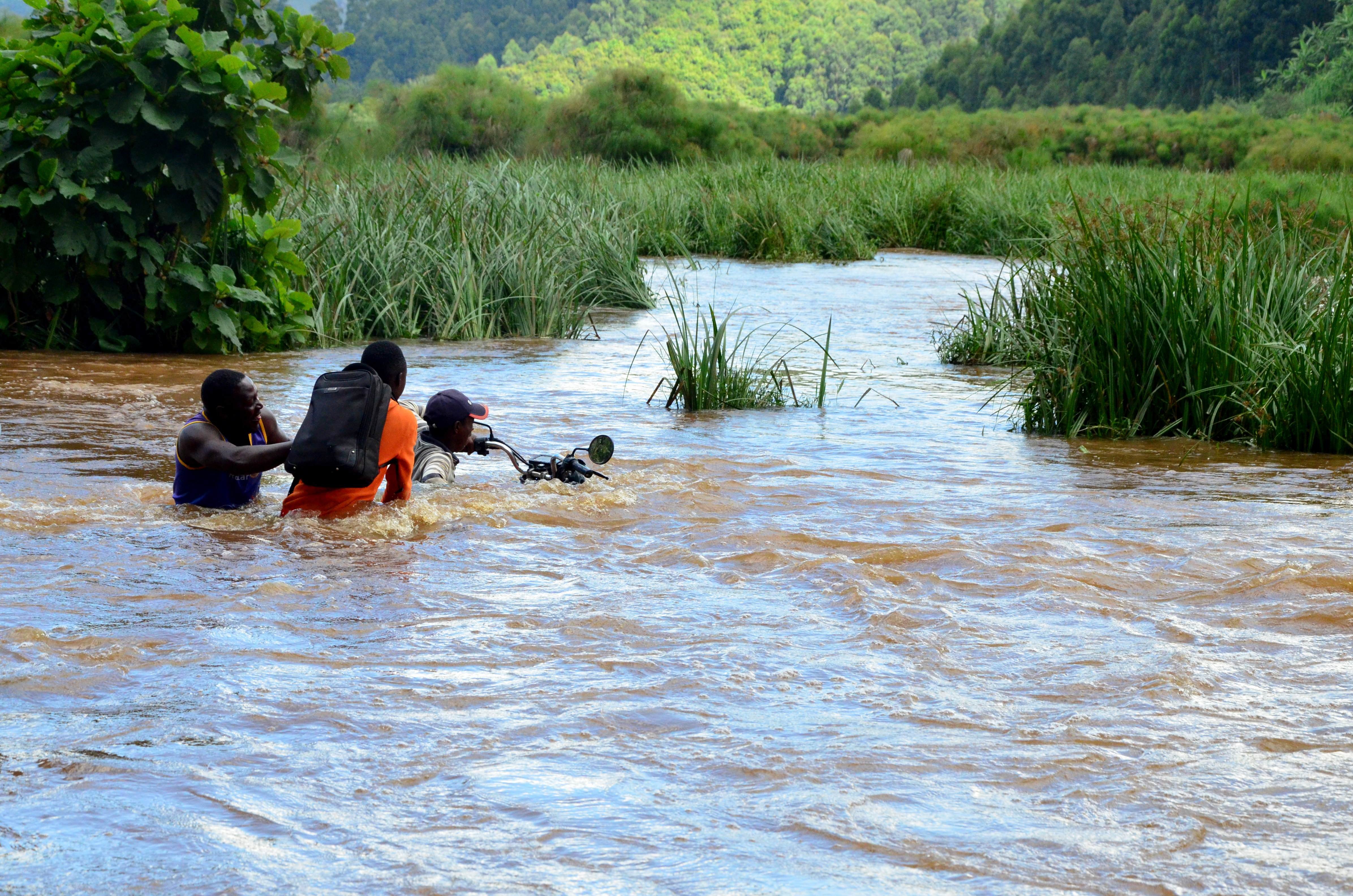 Climate change: Floods in East Africa exacerbate food insecurity