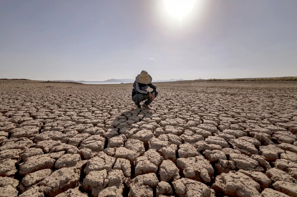 The al-Massira dam, in the village of Ouled Essi Masseoud, 140 kilometers south of Casablanca