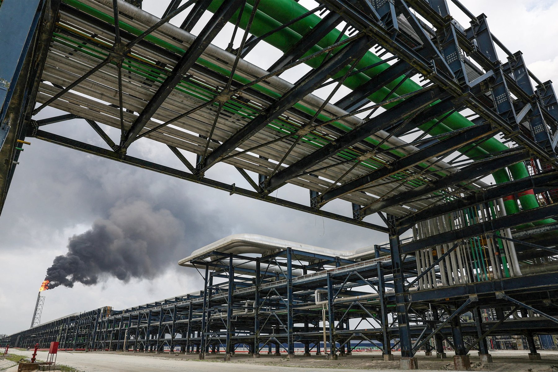 Africa’s biggest IPO? Five questions about Dangote’s refinery listing
