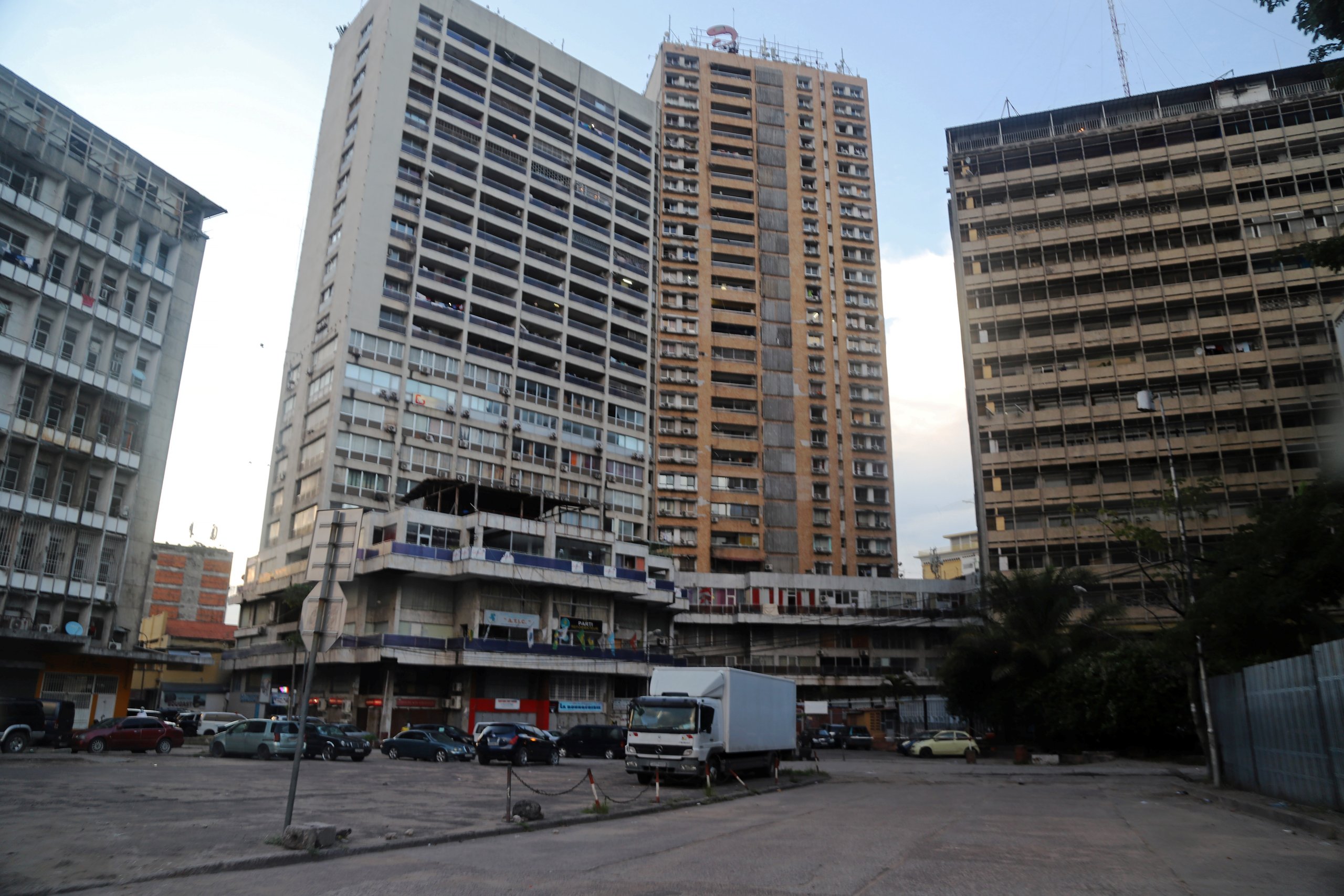 DRC: At the heart of the fibre-optic battle